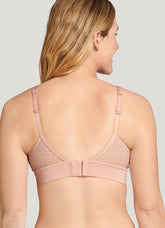 Supersoft Modal V-Neck Molded Cup Bra Lotus Petal
